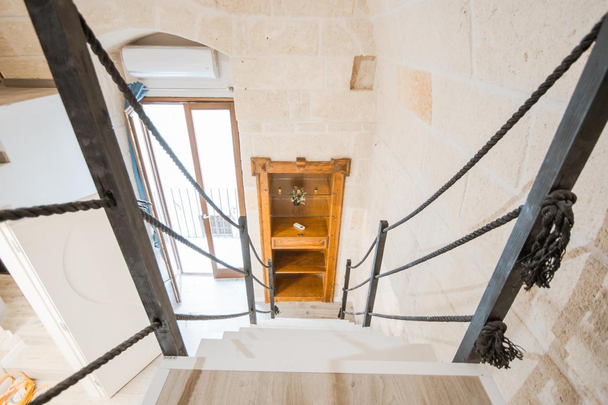 Palazzo Kame Apartment Полиняно а Маре Екстериор снимка