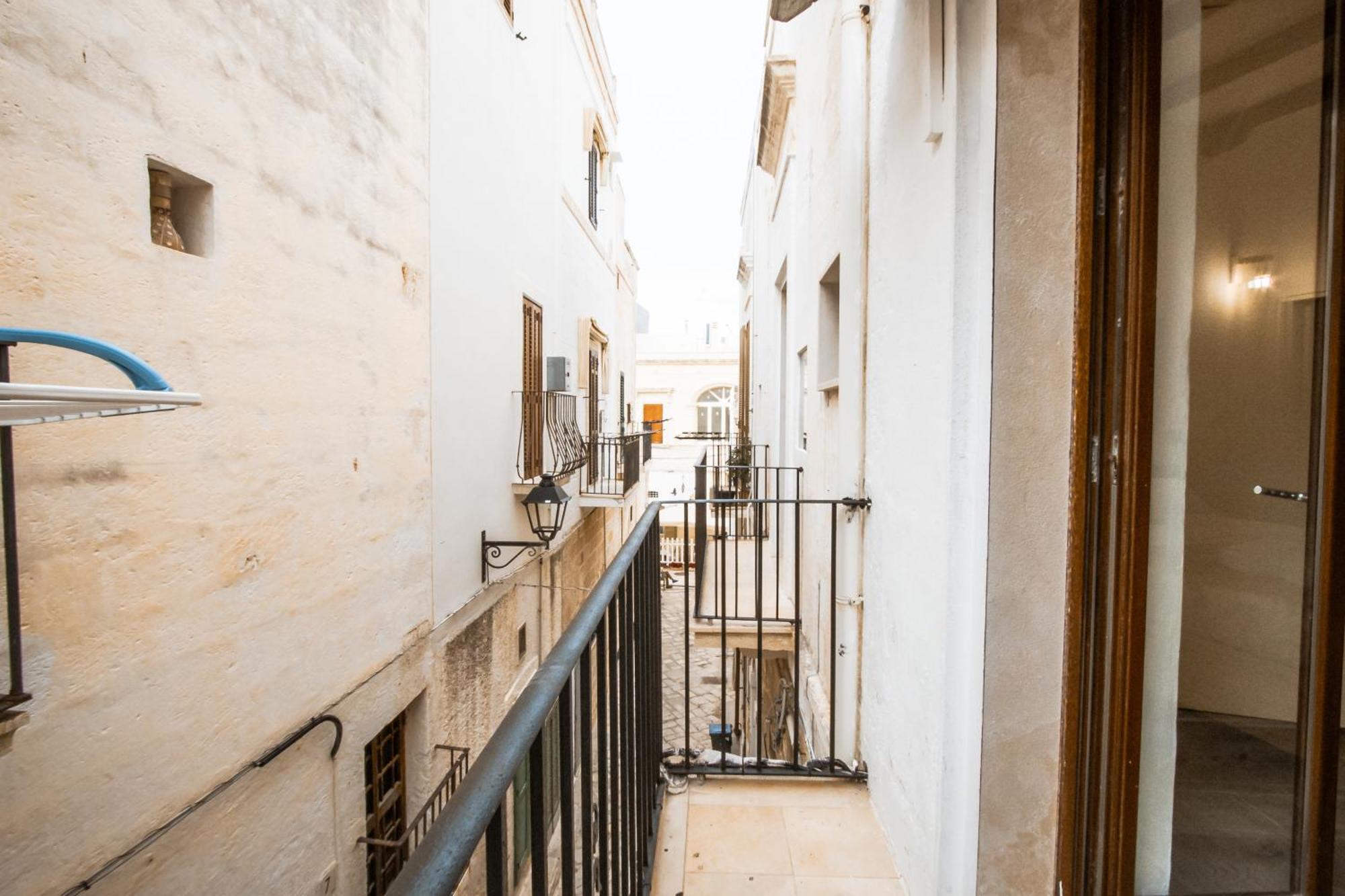 Palazzo Kame Apartment Полиняно а Маре Екстериор снимка
